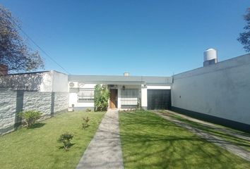 Casa en  Barrio Parque San Martin, Partido De Merlo