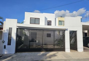 Casa en  Calle 16, San Carlos, Mérida, Yucatán, 97133, Mex