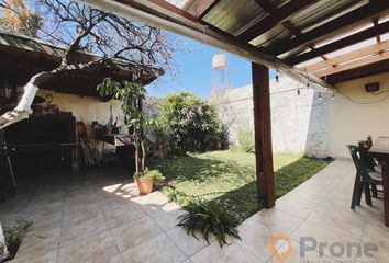 Casa en  Calle Zelaya 1024, Rosario, S2005, Santa Fe, Arg