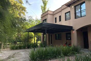 Departamento en  Fisherton, Rosario