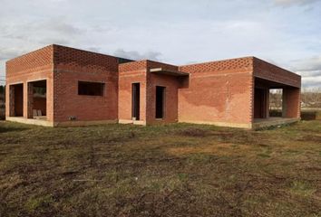 Chalet en  Cabañas Raras, León Provincia