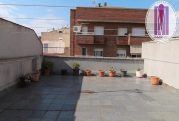 Chalet en  Cornella De Llobregat, Barcelona Provincia