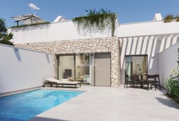 Chalet en  Pilar De La Horadada, Alicante Provincia