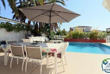 Chalet en  Empuriabrava, Girona Provincia