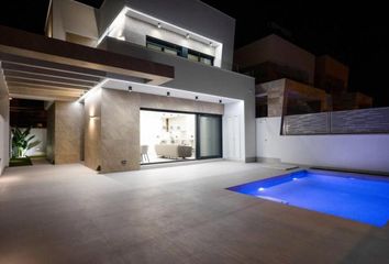 Chalet en  Pilar De La Horadada, Alicante Provincia