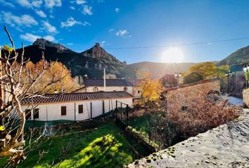 Chalet en  Sedano, Burgos Provincia