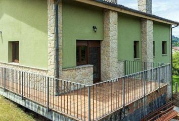 Chalet en  Lieres, Asturias