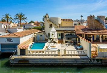 Chalet en  Empuriabrava, Girona Provincia