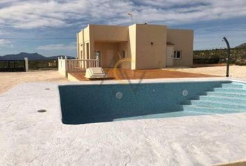 Chalet en  Pinoso, Alicante Provincia