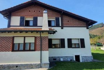 Chalet en  Llodio, Alava