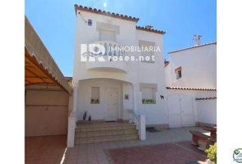 Chalet en  Empuriabrava, Girona Provincia