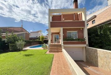 Chalet en  Cubelles, Barcelona Provincia