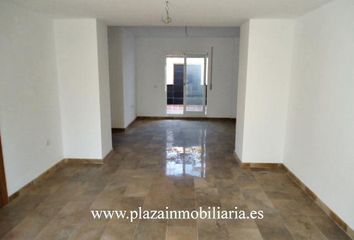 Chalet en  Lucena, Córdoba Provincia