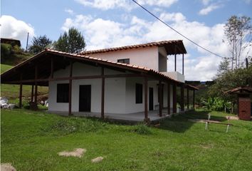 Casa en  Marinilla, Antioquia