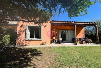 Casa en  La Agustina, Partido Del Pilar