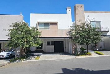 Casa en  Las Almenas, Santa Catarina