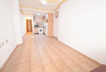 Apartamento en  Distrito 2 - Urbanizaciones - Los Naúfragos, Torrevieja