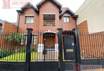 Casa en  Castelar, Partido De Morón