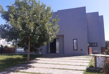 Casa en  Haras Santa María, Partido De Escobar