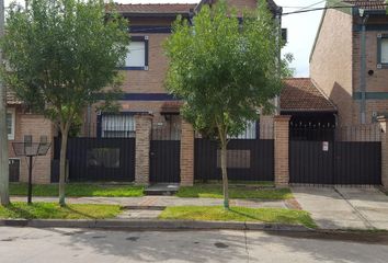 Casa en  Capilla Del Señor, Exaltación De La Cruz