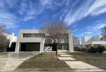 Casa en  Funes, Santa Fe