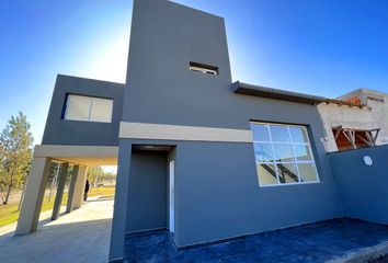 Casa en  Puerto Roldán, Roldán