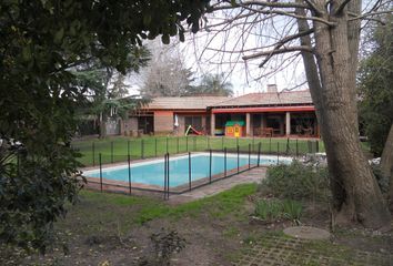 Casa en  Manuel B Gonnet, Partido De La Plata