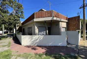 Casa en  Granadero Baigorria, Santa Fe