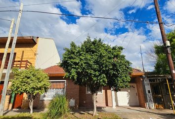 Casa en  Villa Luzuriaga, La Matanza