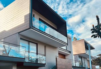 Casa en  Cumbayá, Quito