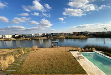 Casa en  Puertos Del Lago, Partido De Escobar