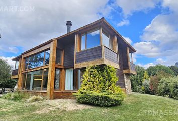 Casa en  San Carlos De Bariloche, San Carlos De Bariloche