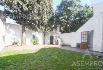 Casa en  Villa Urquiza, Capital Federal