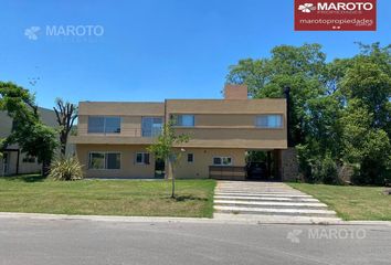 Casa en  Haras Santa María, Partido De Escobar