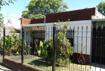 Casa en  Pontevedra, Partido De Merlo