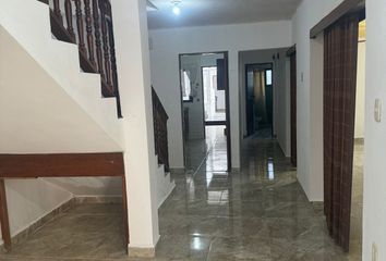 Casa en  Avenida Miguel Alemán, Libertad, Guadalupe, Nuevo León, 67123, Mex