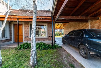 Casa en  José María Jáuregui, Partido De Luján