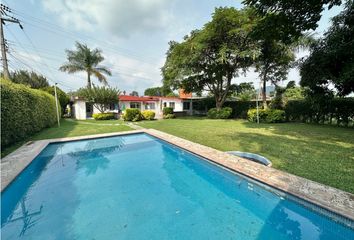 Casa en  Unidad Habitacional El Paraje Texcal, Jiutepec, Morelos