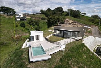 Lote de Terreno en  Los Alamos, Pereira