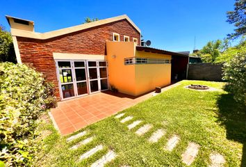 Casa en  Pueblo Esther, Santa Fe