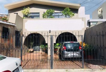 Casa en  Calle Ignacio Chavez, Camelinas, Morelia, Michoacán De Ocampo, 58290, Mex