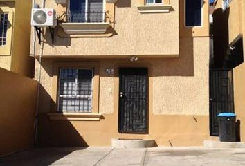 Casa en  Privada Fidenza, Santa Fé 4, Pórticos De San Antonio, Tijuana, Baja California, 22664, Mex