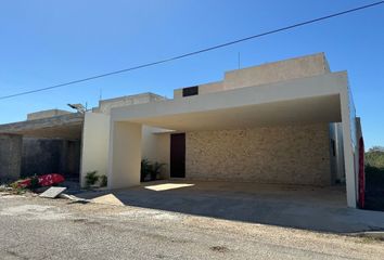 Casa en condominio en  X Canatún, Mérida, Yucatán, Mex