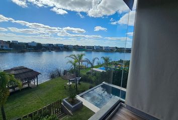 Casa en  Puertos Del Lago, Partido De Escobar