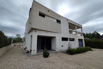 Casa en  Villa Parque Siquiman, Córdoba