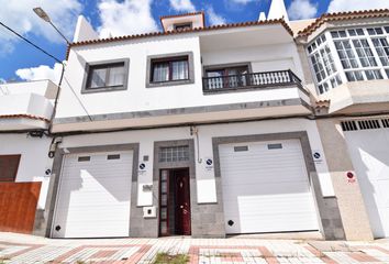 Chalet en  Tamaraceite - San Lorenzo - Tenoya, Las Palmas De Gran Canaria