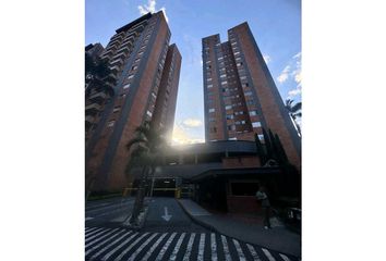 Apartamento en  Poblado, Medellín