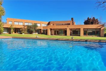 Casa en  Lo Barnechea, Provincia De Santiago