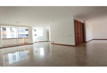 Apartamento en  Laureles, Medellín