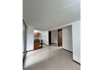 Apartamento en  Oriente Centro, Medellín